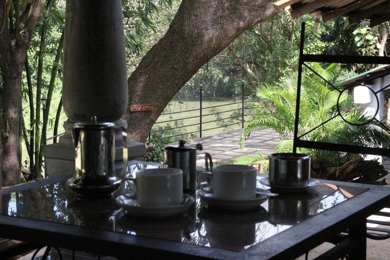 Hotel Dambulu Oya Family Park Dambulla Exterior foto