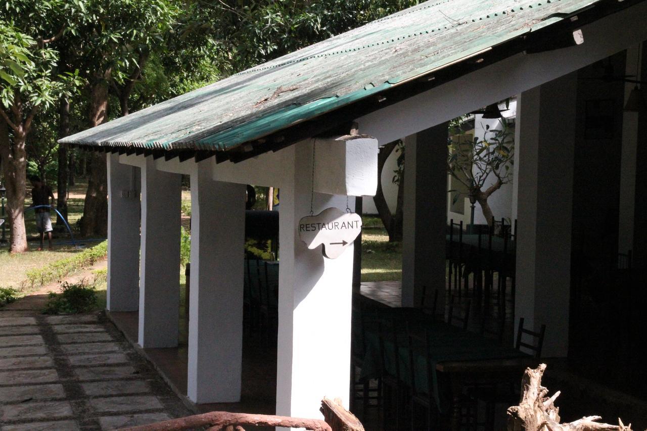 Hotel Dambulu Oya Family Park Dambulla Exterior foto